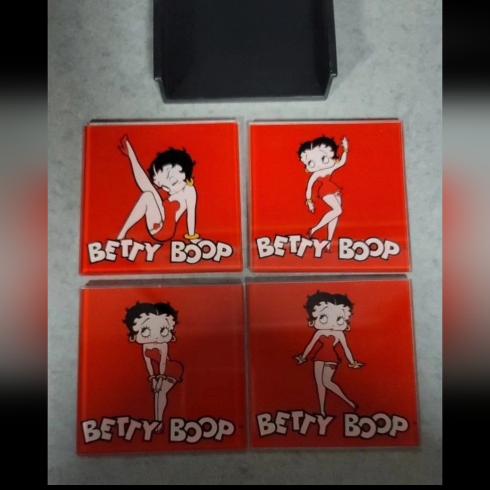 Betty Boop Coasters Set